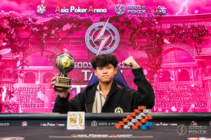 Shi Rong Wang Claims First Titan Stack Daily Trophy at Gods of Poker The Trial of Wisdom Opening Day