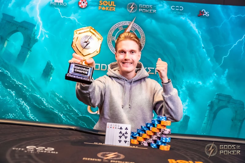 Champion - Jimi Jeremias Hyvoenen
